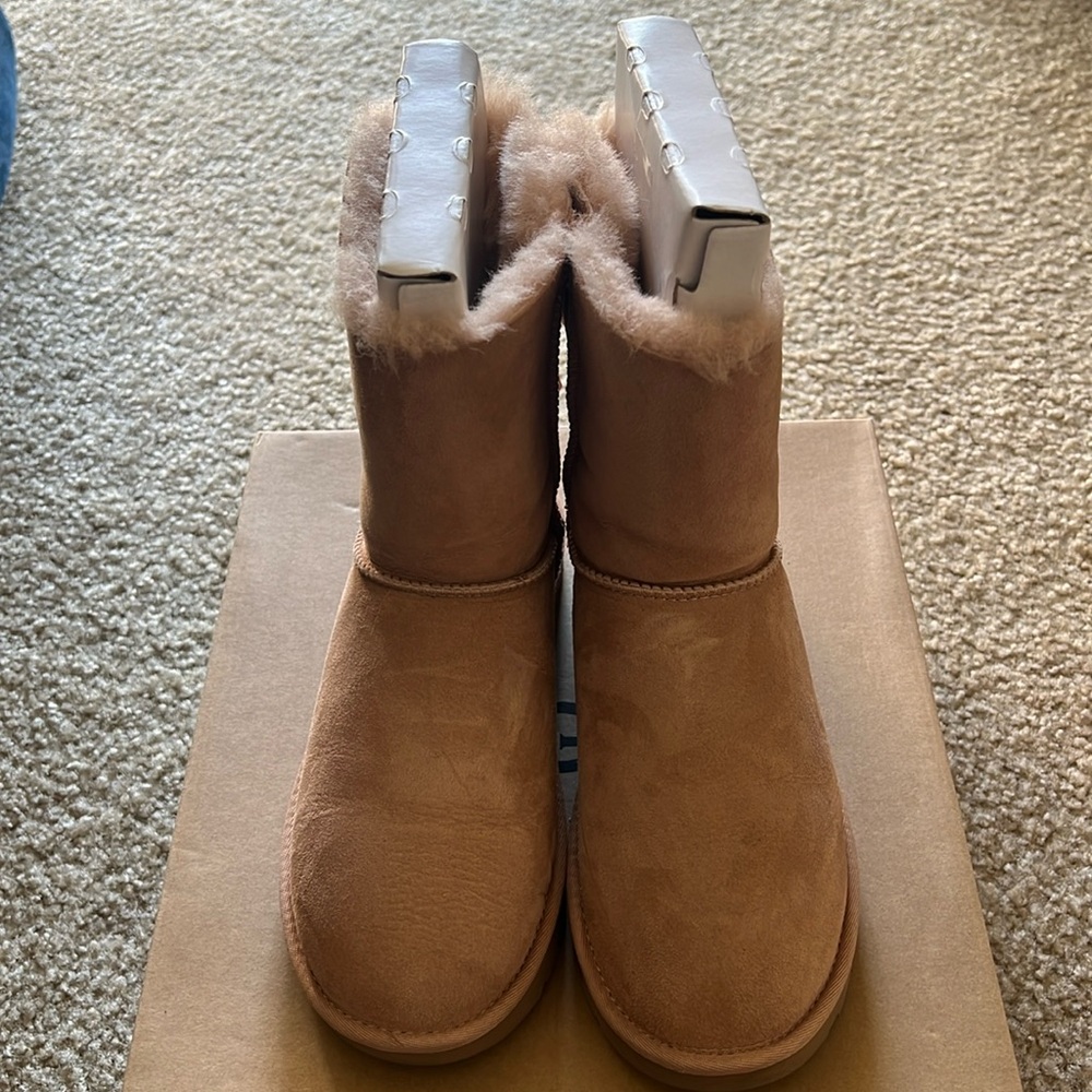 UGG - Women’s Bailey Bow II